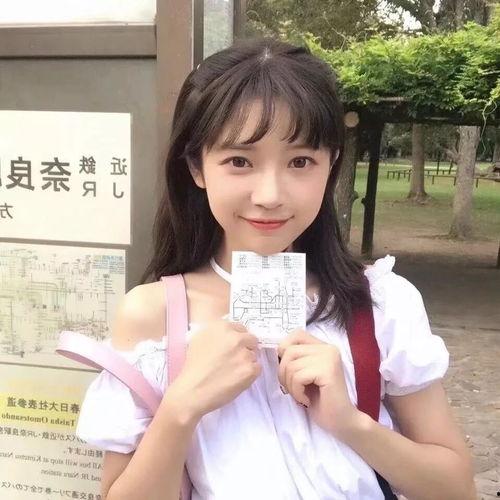 抖音娱乐吃瓜头像女图片,揭秘娱乐吃瓜头像女，带你领略网红风采