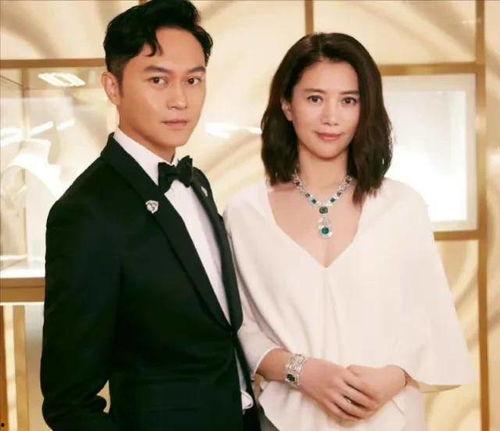 因为吃瓜爆红娱乐圈,从吃瓜爆红到娱乐圈的璀璨新星