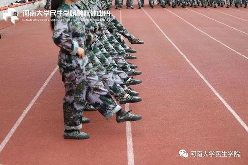 娱乐吃瓜酱军训,娱乐吃瓜酱的独家揭秘