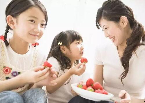 吃瓜娱乐君保姆带孩子