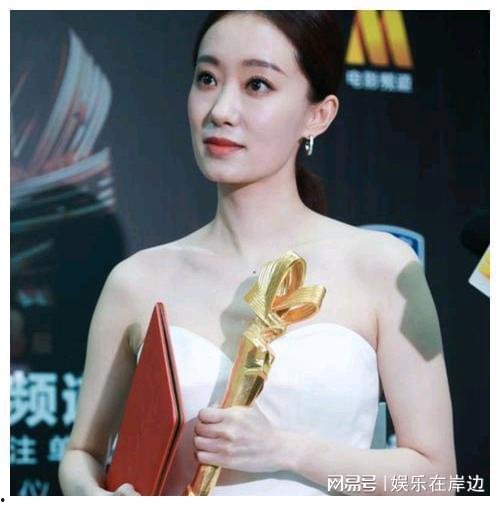 娱乐吃瓜张小斐